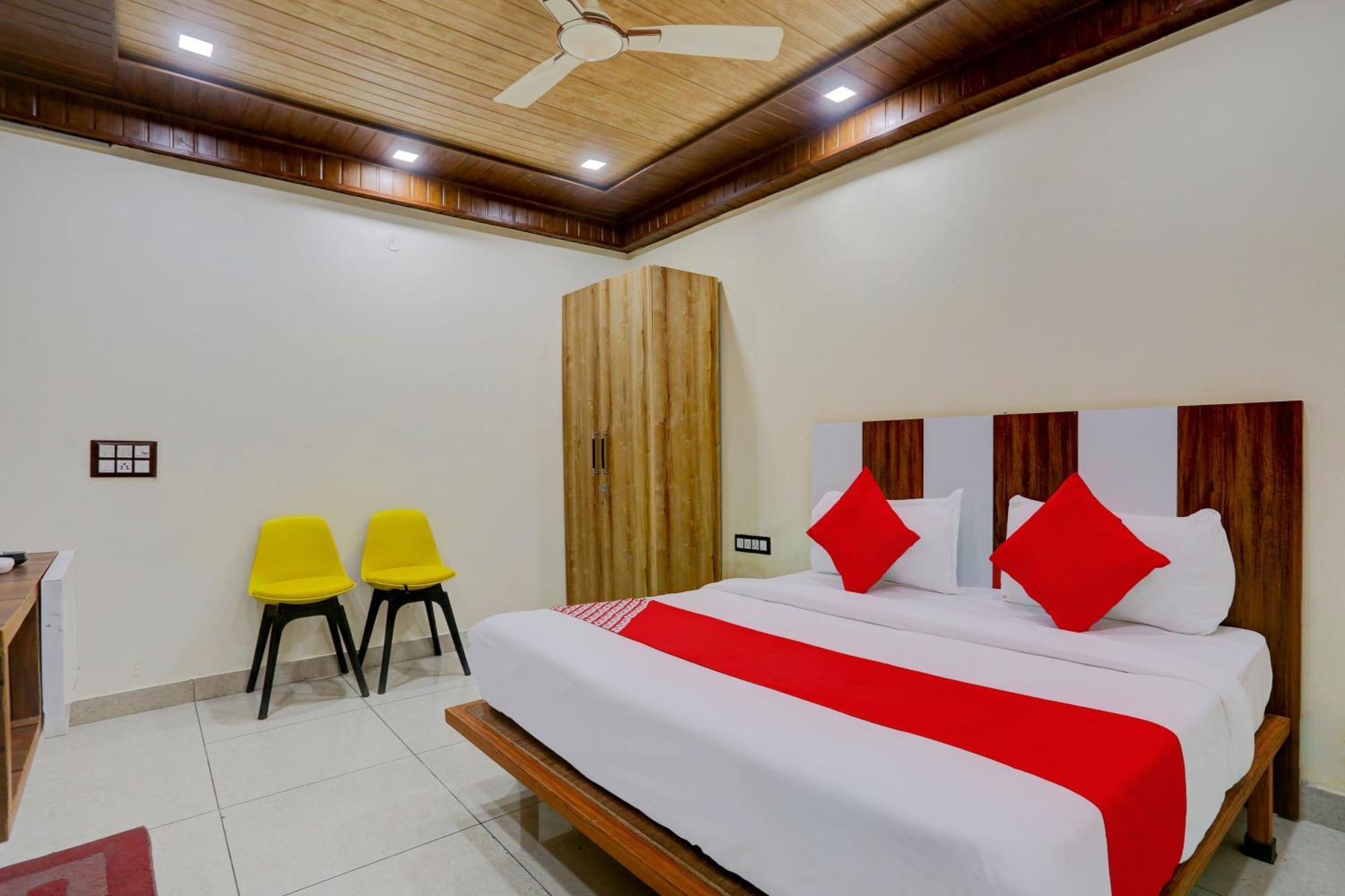 Hotel O Family Deluxe New Delhi Buitenkant foto